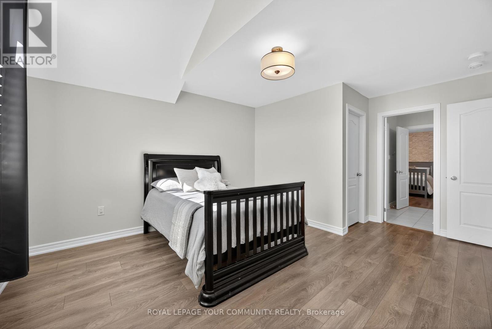 44 Cameron Street, Springwater, Ontario  L9X 0S3 - Photo 37 - S12436150