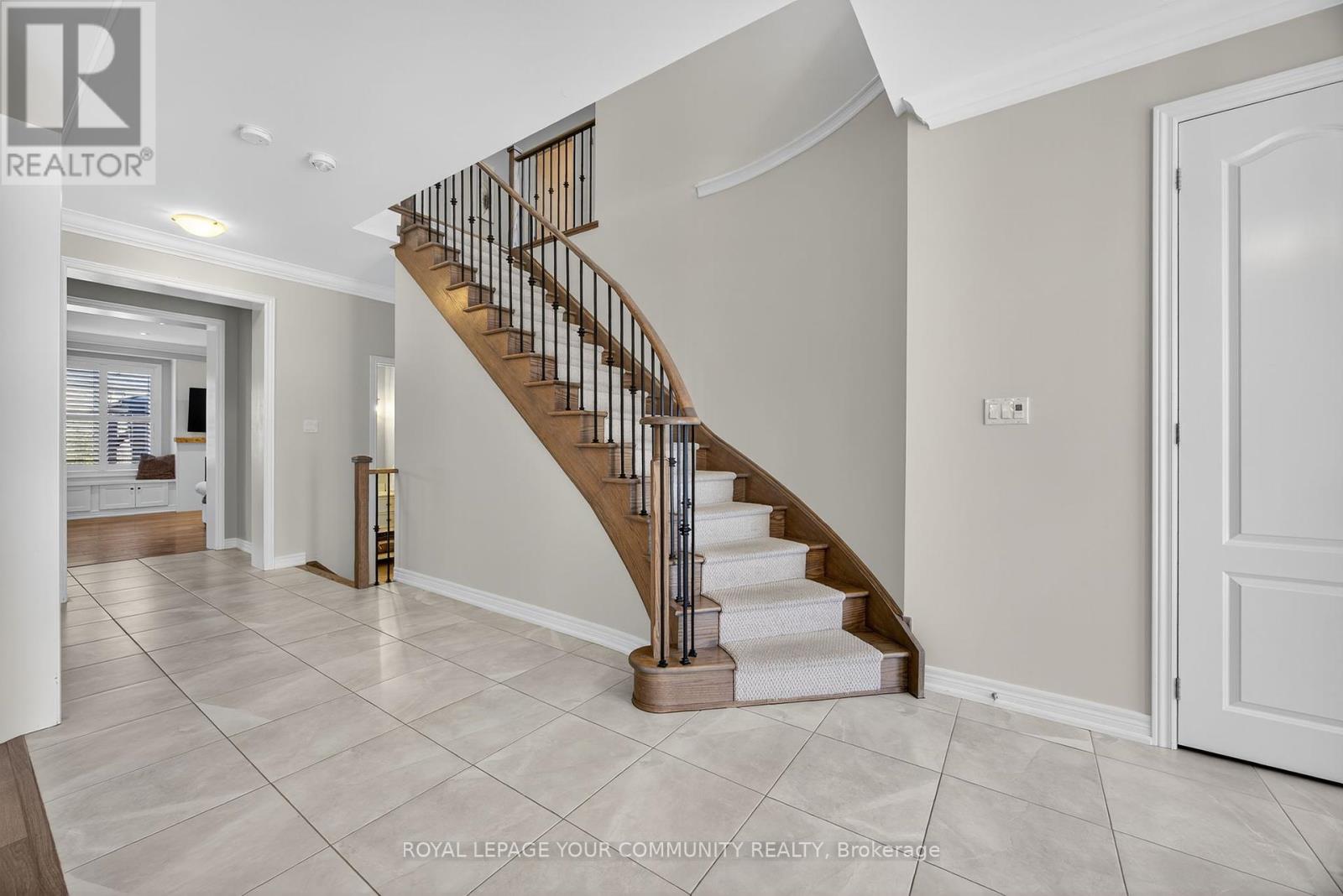 44 Cameron Street, Springwater, Ontario  L9X 0S3 - Photo 8 - S12436150