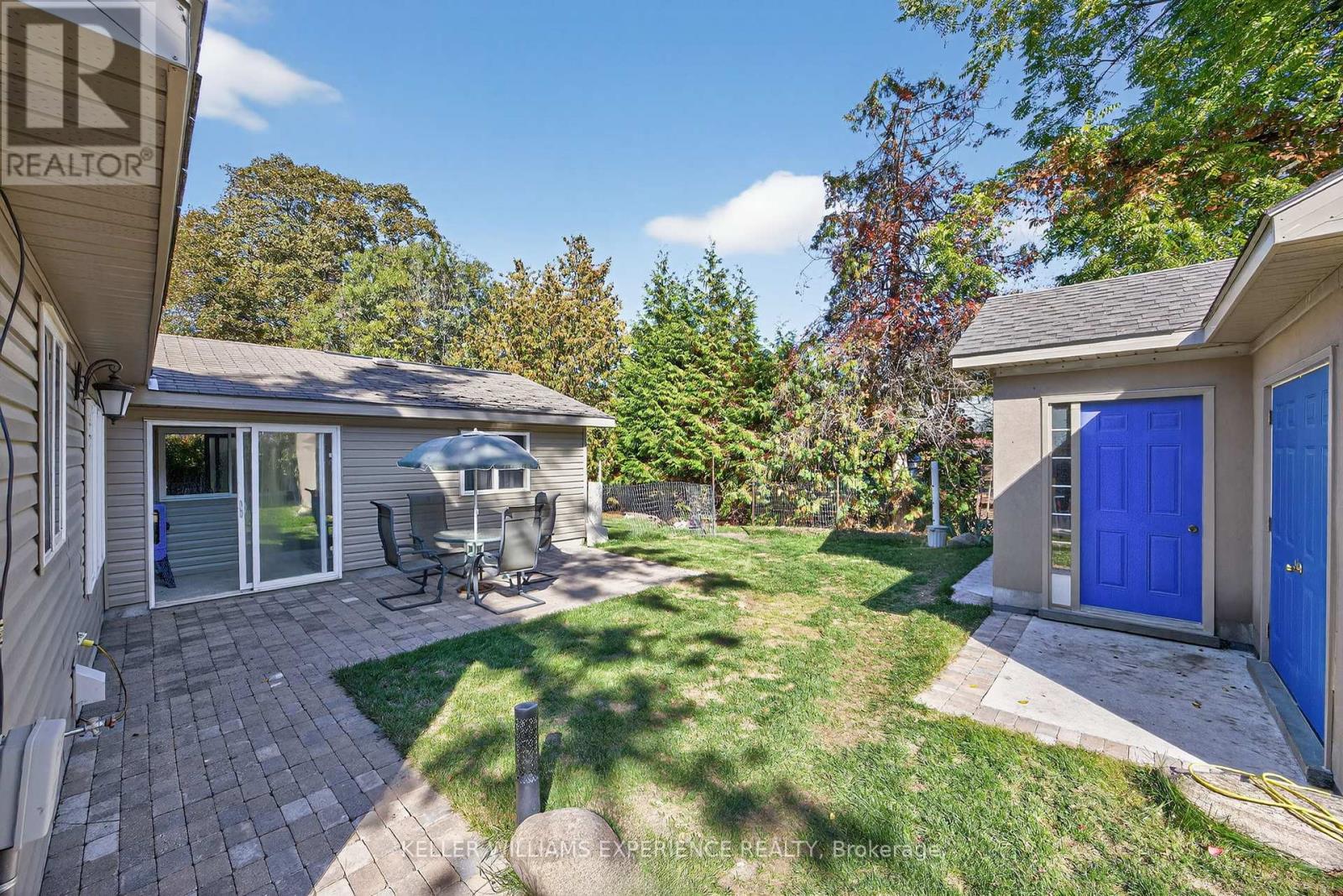 116 Burton Avenue, Barrie (Allandale), Ontario  L4N 2R8 - Photo 29 - S12436152