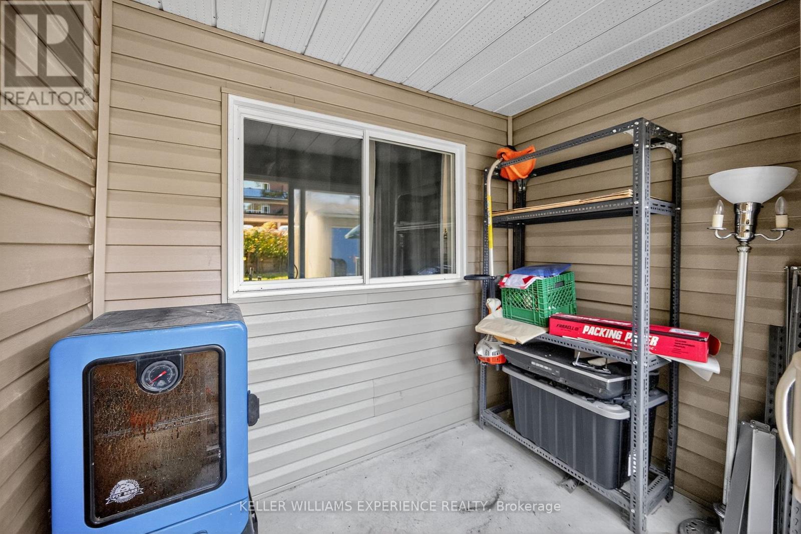 116 Burton Avenue, Barrie (Allandale), Ontario  L4N 2R8 - Photo 32 - S12436152