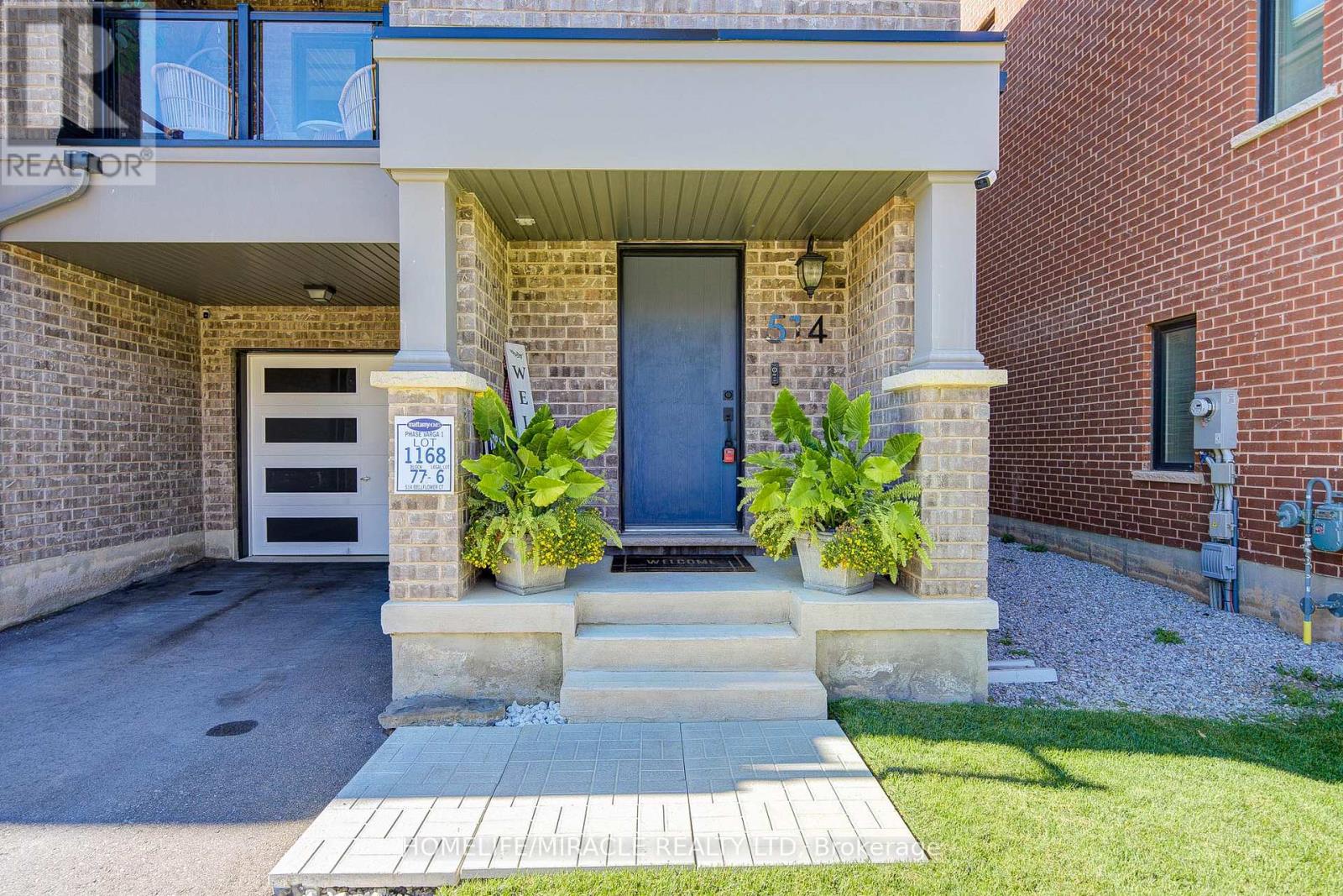 514 Bellflower Court, Milton, Ontario  L9E 1W4 - Photo 4 - W12435492