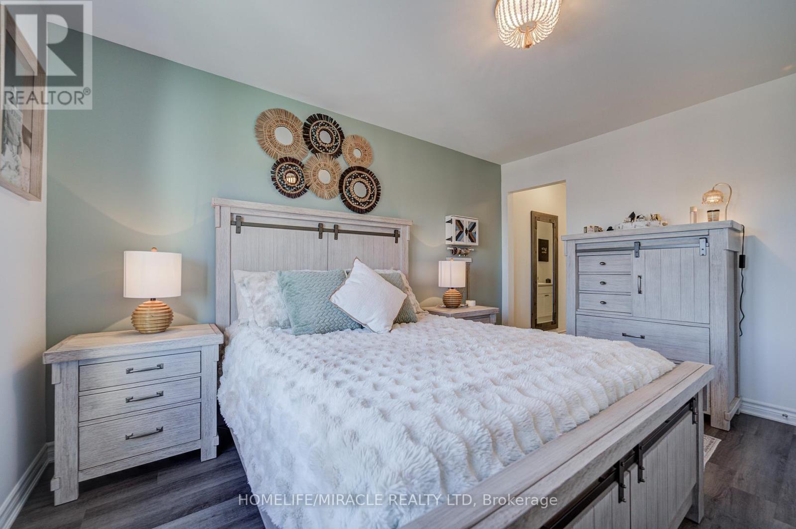 514 Bellflower Court, Milton, Ontario  L9E 1W4 - Photo 40 - W12435492