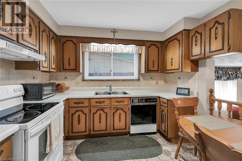 65 Ellington Avenue, Stoney Creek, Ontario  L8E 3T5 - Photo 17 - 40775135