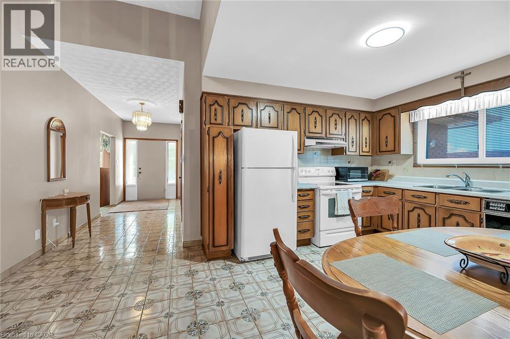 65 Ellington Avenue, Stoney Creek, Ontario  L8E 3T5 - Photo 20 - 40775135