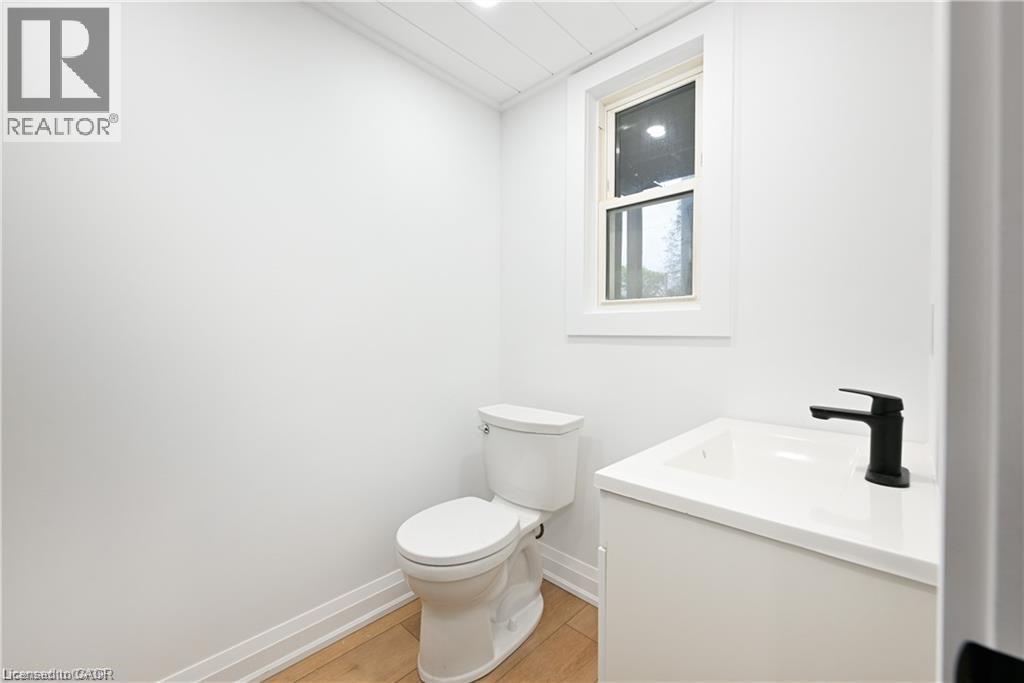 4968 King Street, Beamsville, Ontario  L0R 1B0 - Photo 18 - 40774527