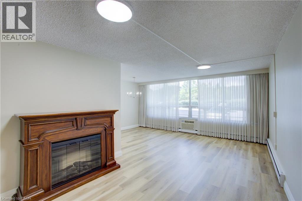 45 Westmount Road N Unit# 103, Waterloo, Ontario  N2L 2R3 - Photo 17 - 40753120