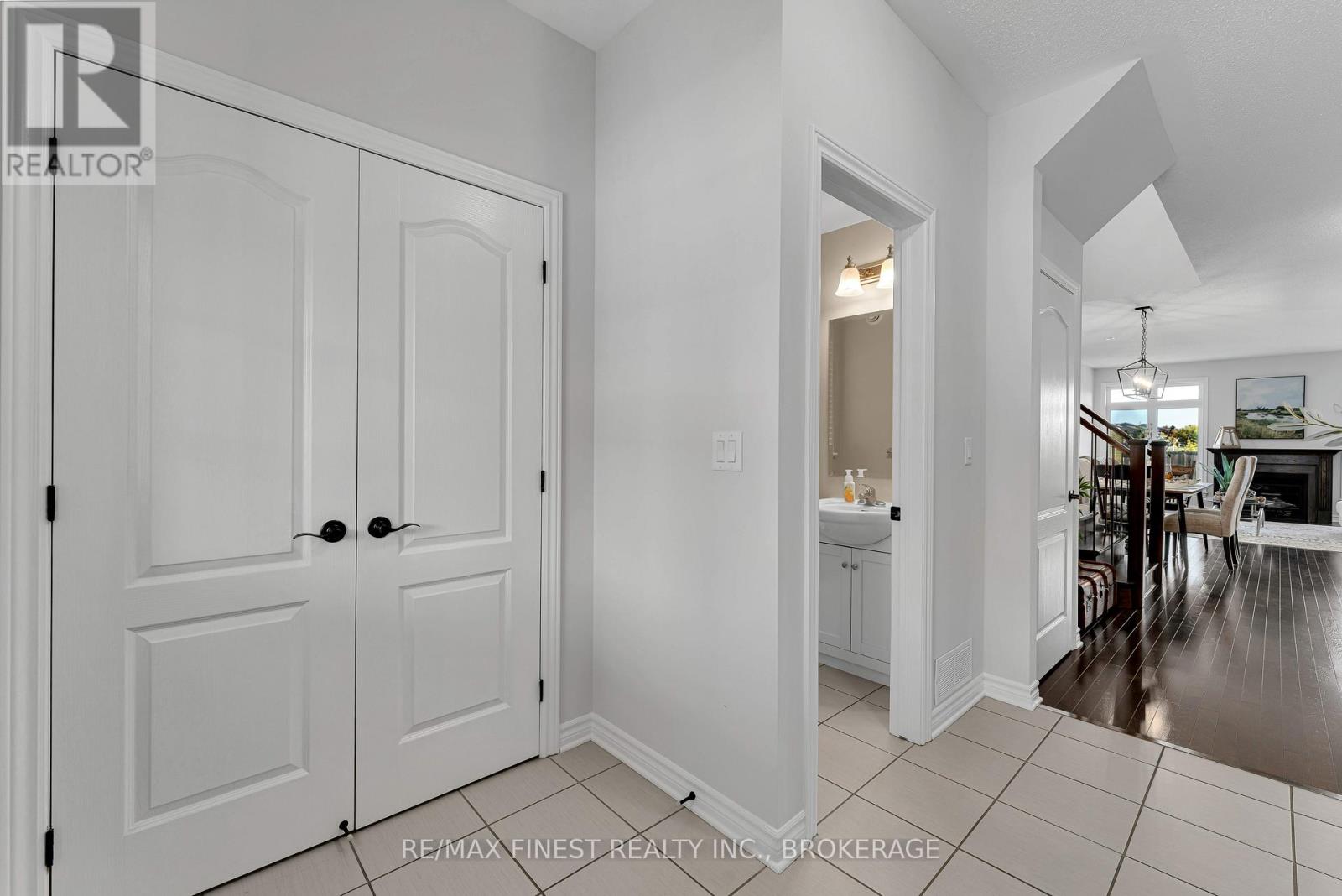 Lorem Ipsum Dolor, Kingston, Ontario  K7P  - Photo 5 - DEMO28932922