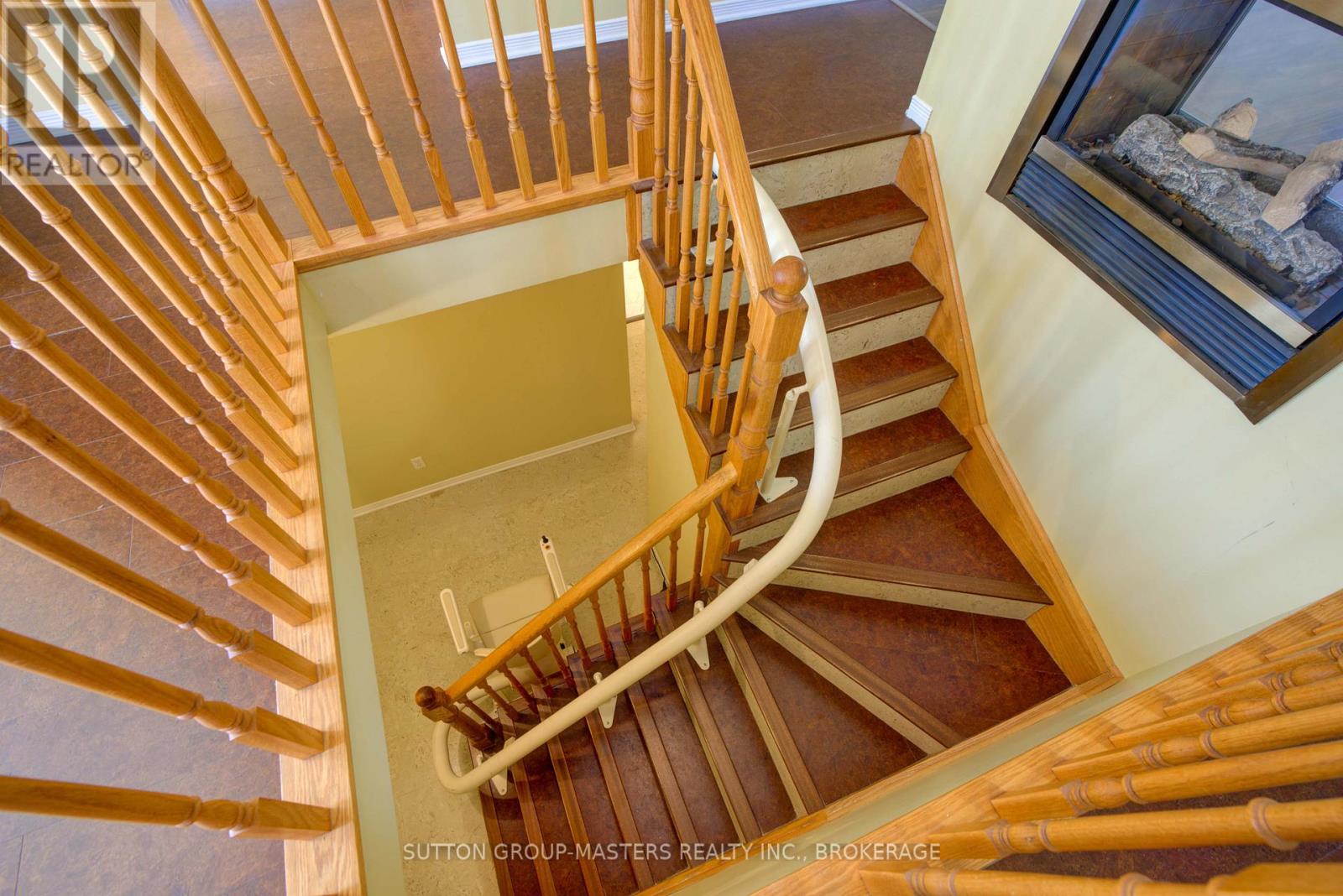83 Abbey Dawn Drive, Loyalist, Ontario  K0H 1G0 - Photo 25 - X12436262