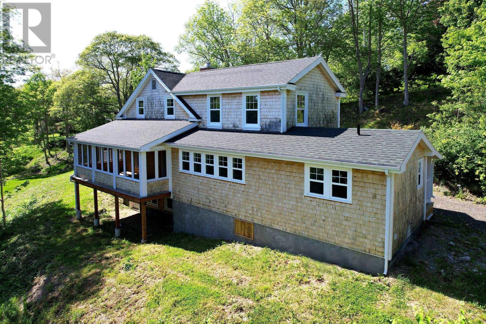 1940 Clementsvale Road, Bear River, Nova Scotia  B0S 1B0 - Photo 3 - 202515687