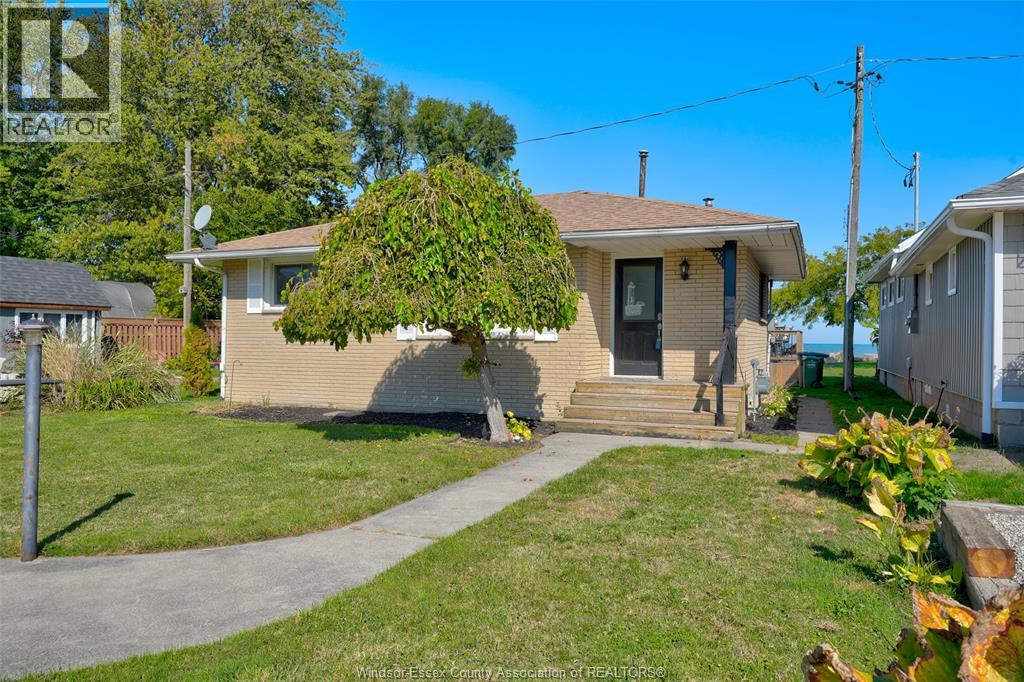 591 Ross Beach, Belle River, Ontario  N8L 1J6 - Photo 38 - 25024794
