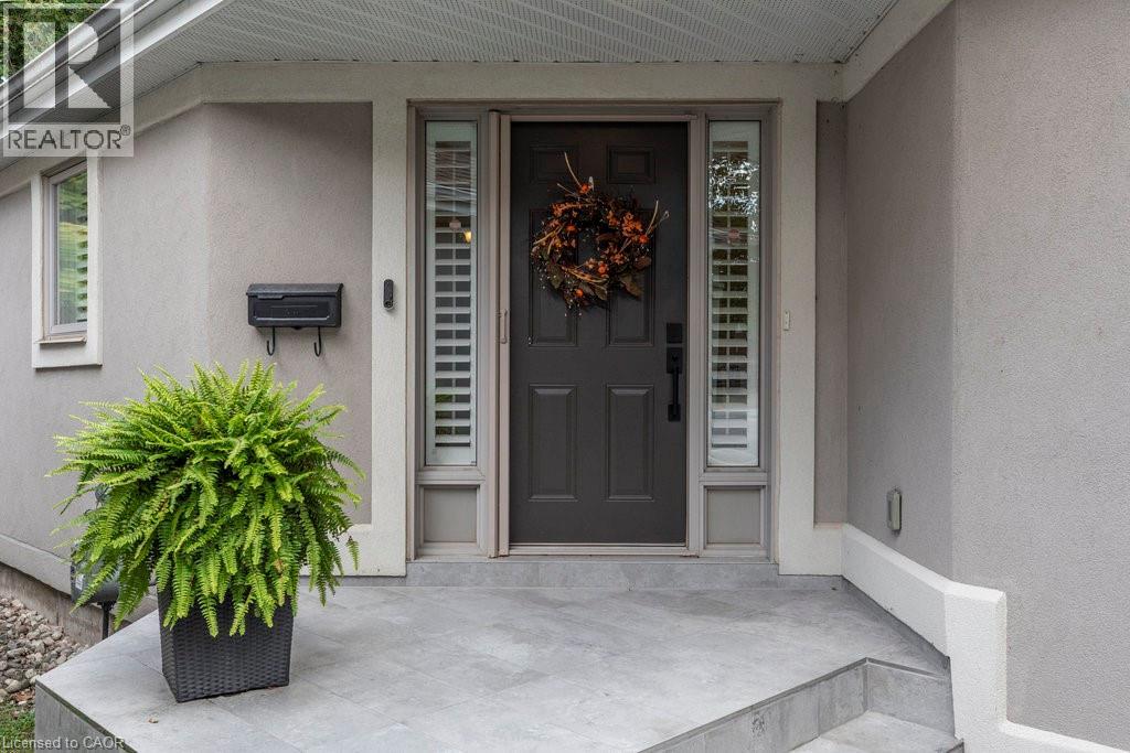 1095 Skyview Drive Unit# 2, Burlington, Ontario  L7P 4W7 - Photo 4 - 40771838