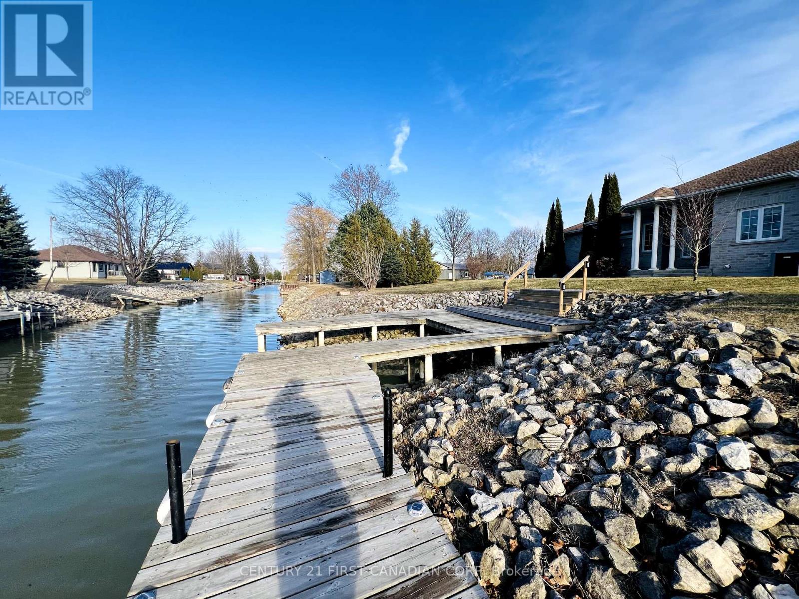 11507 Lagonda Way, Chatham-Kent, Ontario  N0P 1X0 - Photo 40 - X12436296