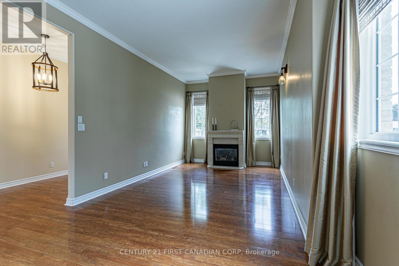 11507 Lagonda Way, Chatham-Kent, Ontario  N0P 1X0 - Photo 5 - X12436296