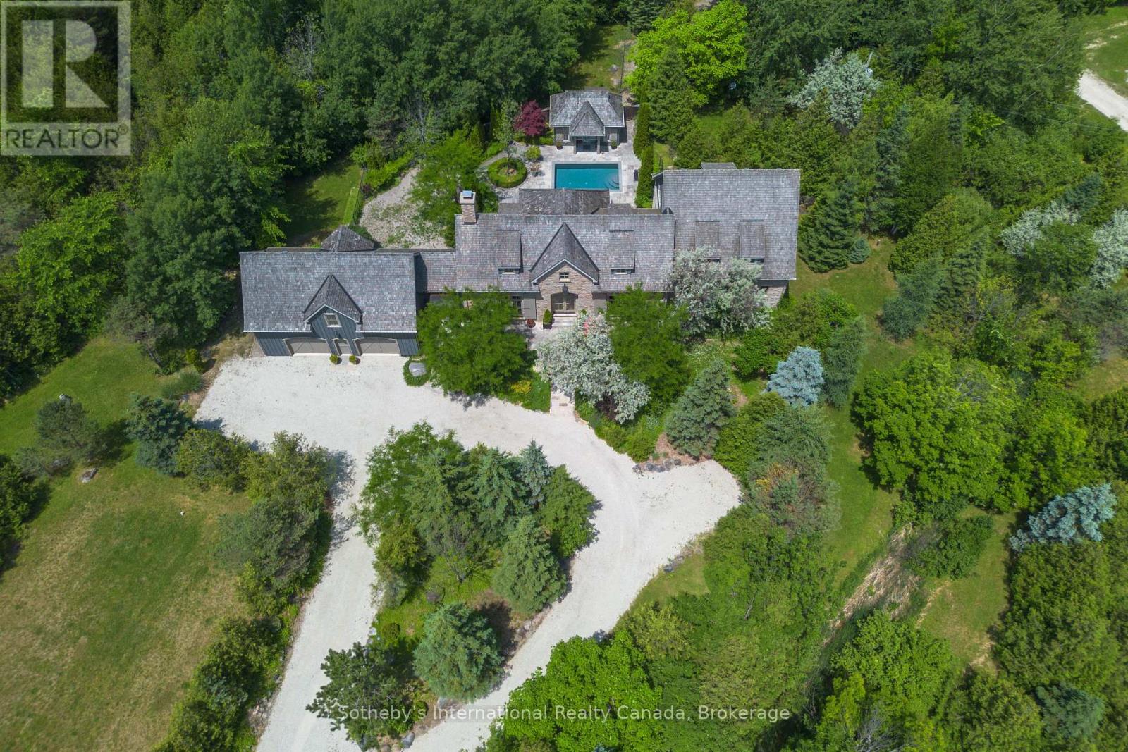 828327 Grey Road 40, Blue Mountains, Ontario  N0H 1J0 - Photo 2 - X12436299