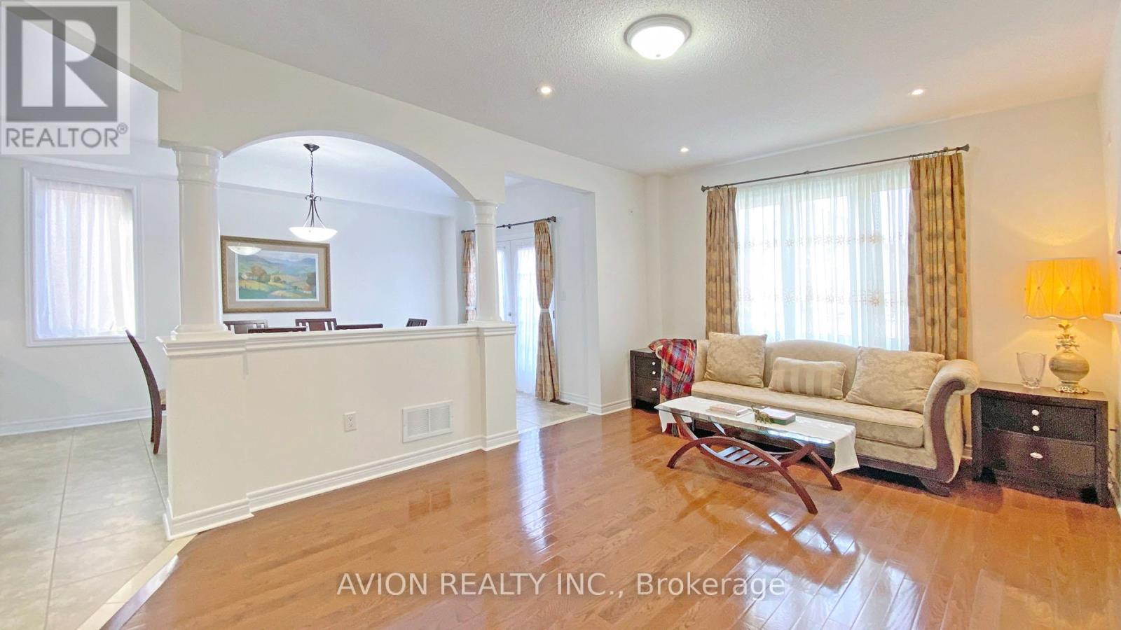 5173 Churchill Meadows Boulevard, Mississauga, Ontario  L5M 8B7 - Photo 10 - W12436119