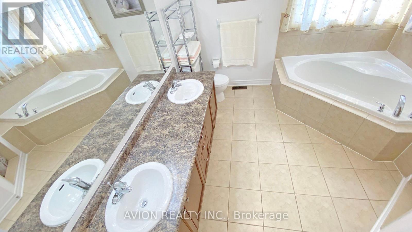 5173 Churchill Meadows Boulevard, Mississauga, Ontario  L5M 8B7 - Photo 18 - W12436119