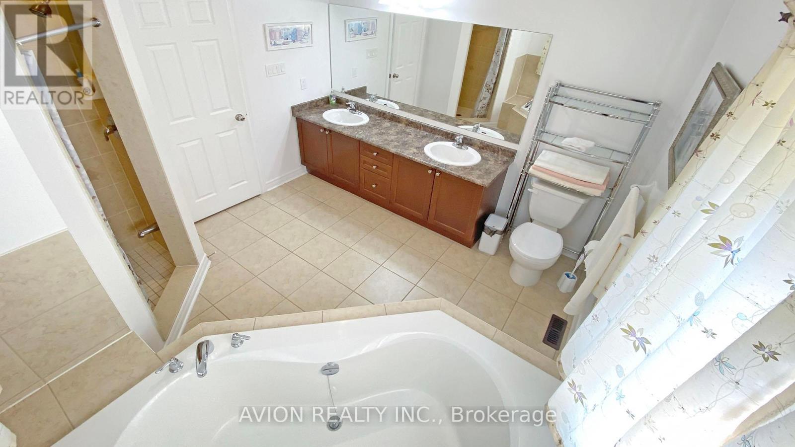 5173 Churchill Meadows Boulevard, Mississauga, Ontario  L5M 8B7 - Photo 19 - W12436119