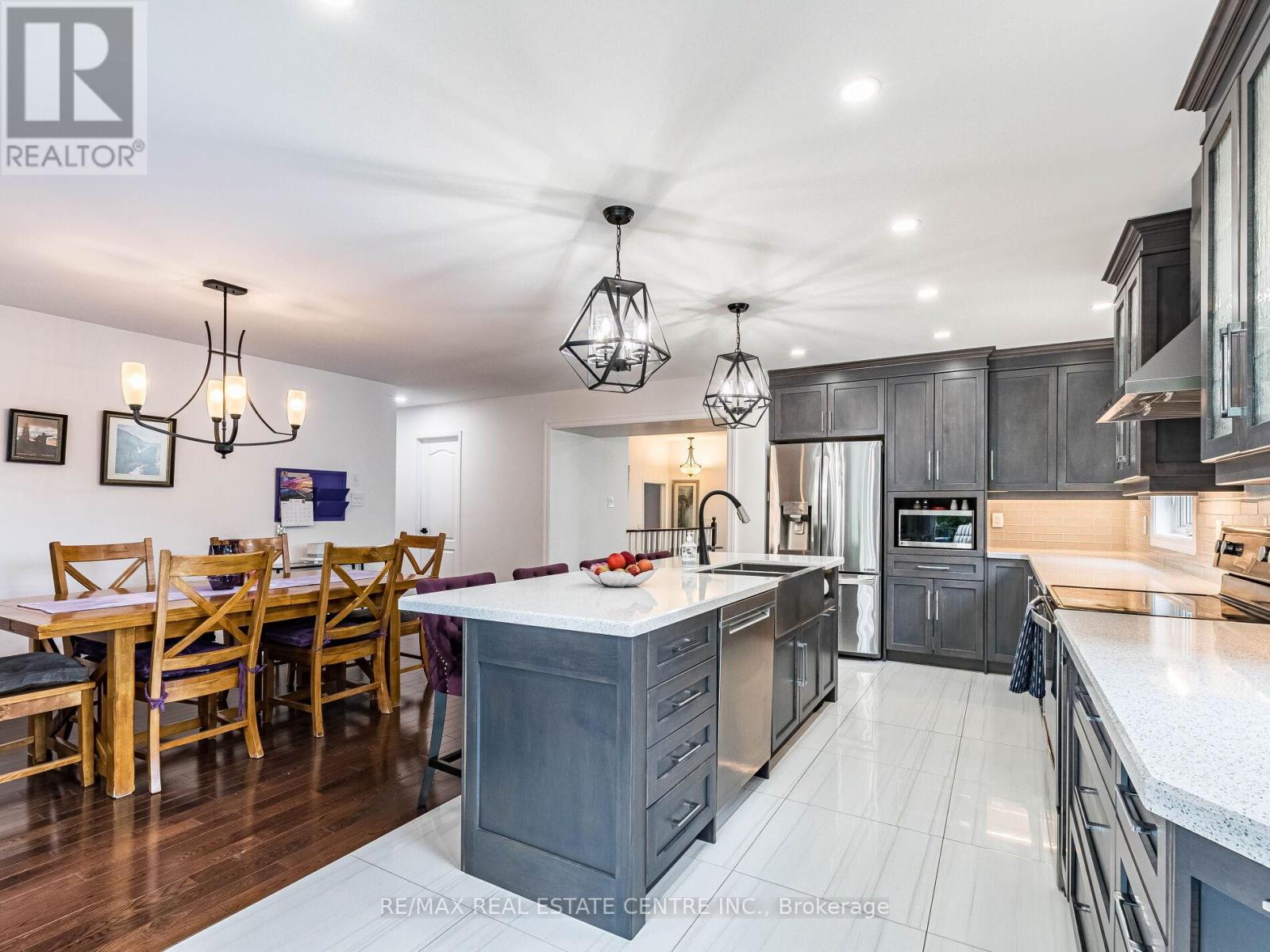 42 Somerville Road, Halton Hills, Ontario  L7J 3A1 - Photo 16 - W12436141