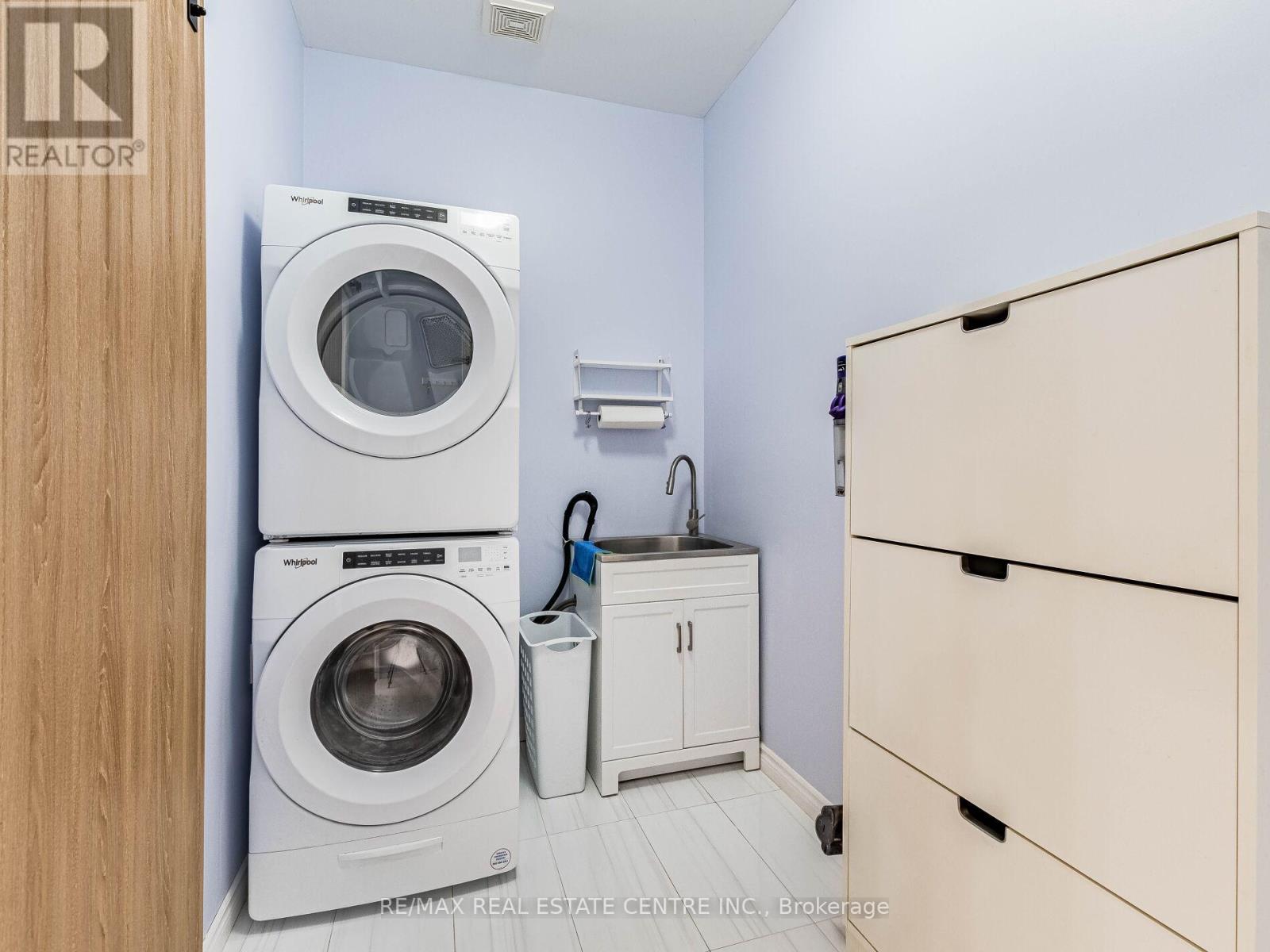 42 Somerville Road, Halton Hills, Ontario  L7J 3A1 - Photo 32 - W12436141