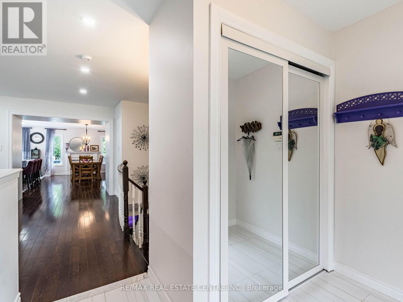 42 Somerville Road, Halton Hills, Ontario  L7J 3A1 - Photo 7 - W12436141