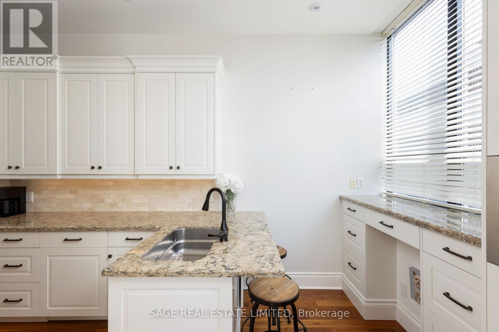 Ph613 - 25 Earlington Avenue, Toronto, Ontario  M8X 3A3 - Photo 21 - W12436145