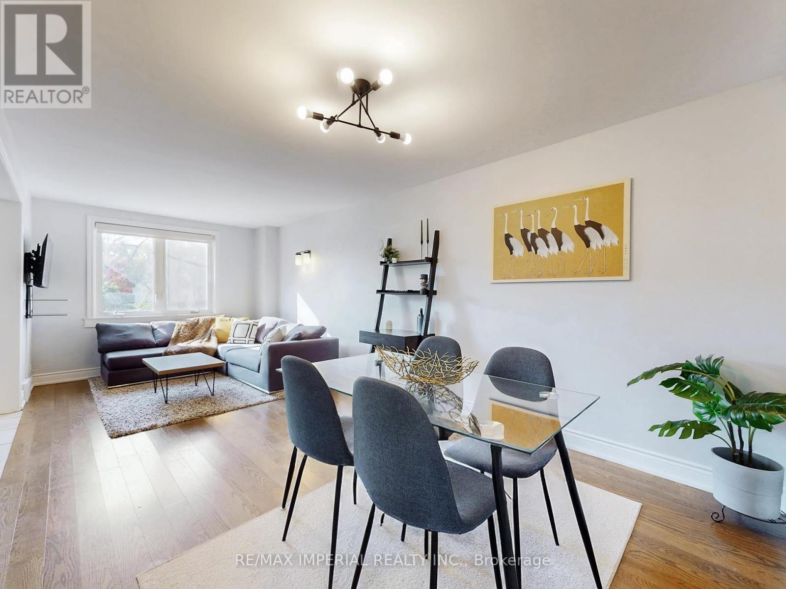 598 Ridelle Avenue, Toronto, Ontario  M6B 1K9 - Photo 16 - W12436146