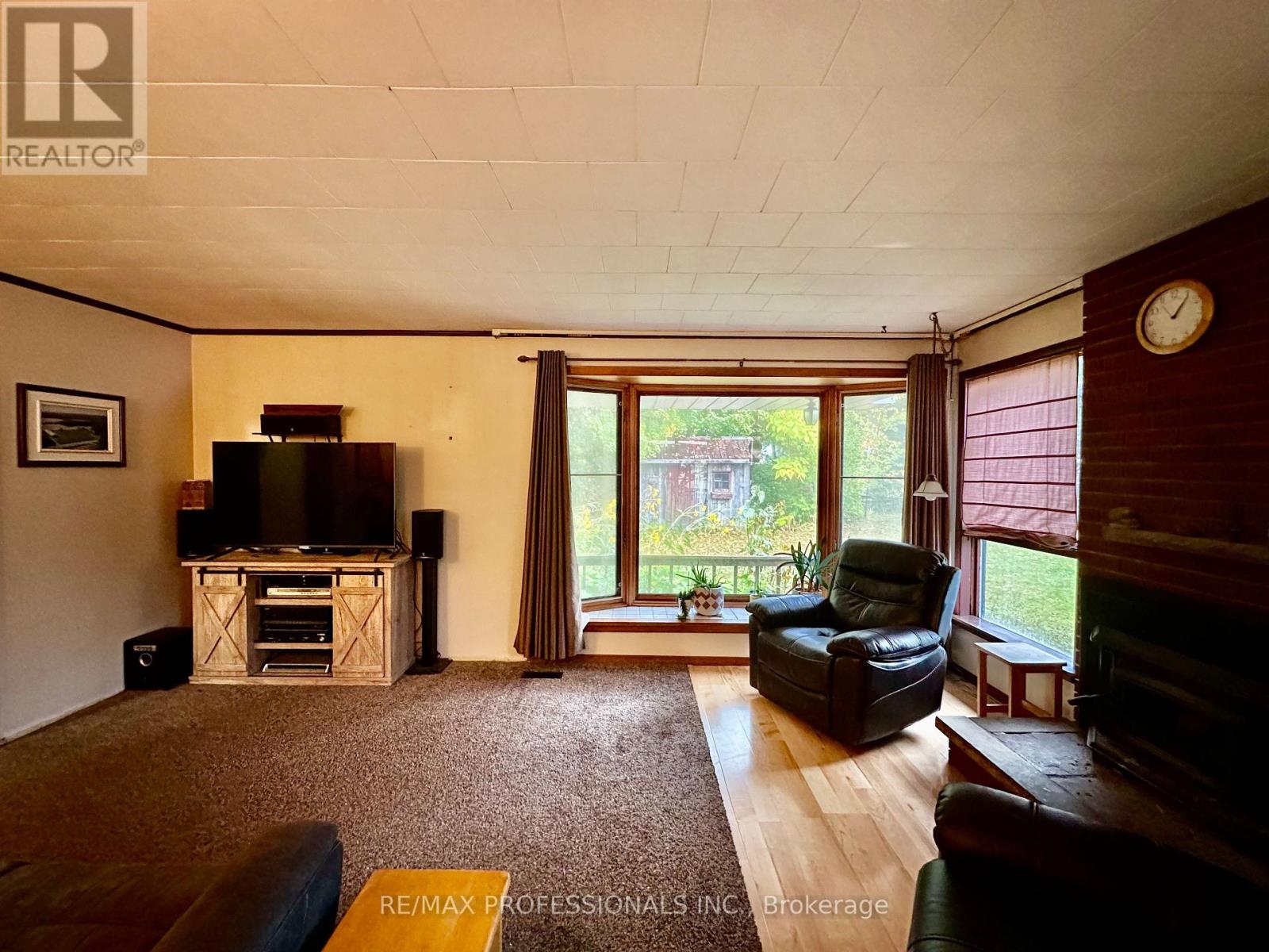 13958 Trafalgar Road, Halton Hills, Ontario  L7G 4S4 - Photo 7 - W12436176