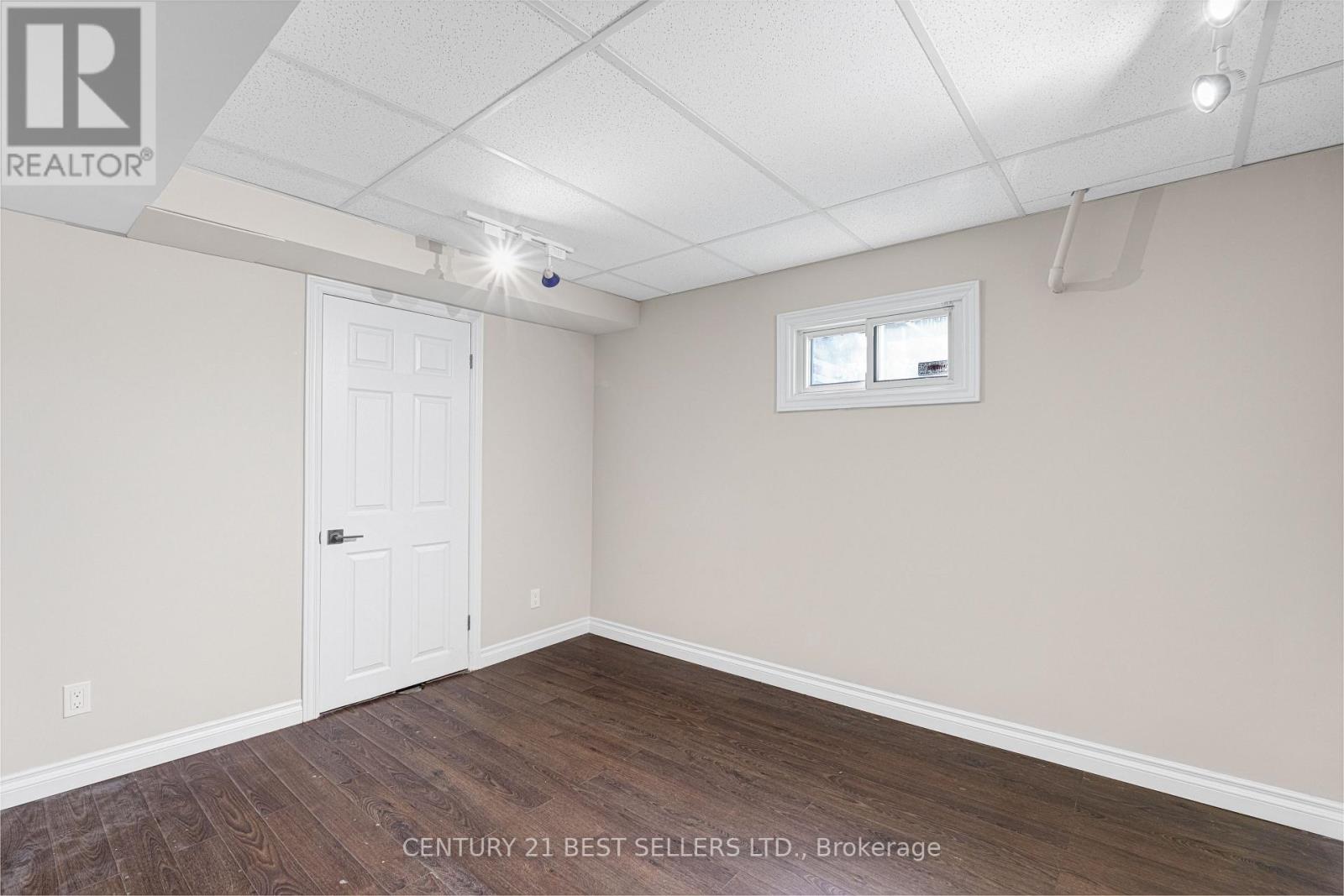 477 Ontario Street N, Milton (Dp Dorset Park), Ontario  L9T 3J4 - Photo 19 - W12436181