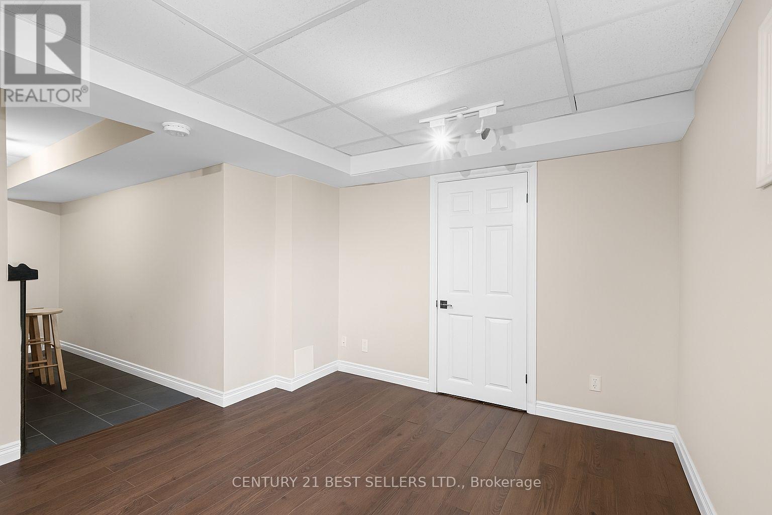 477 Ontario Street N, Milton (Dp Dorset Park), Ontario  L9T 3J4 - Photo 20 - W12436181