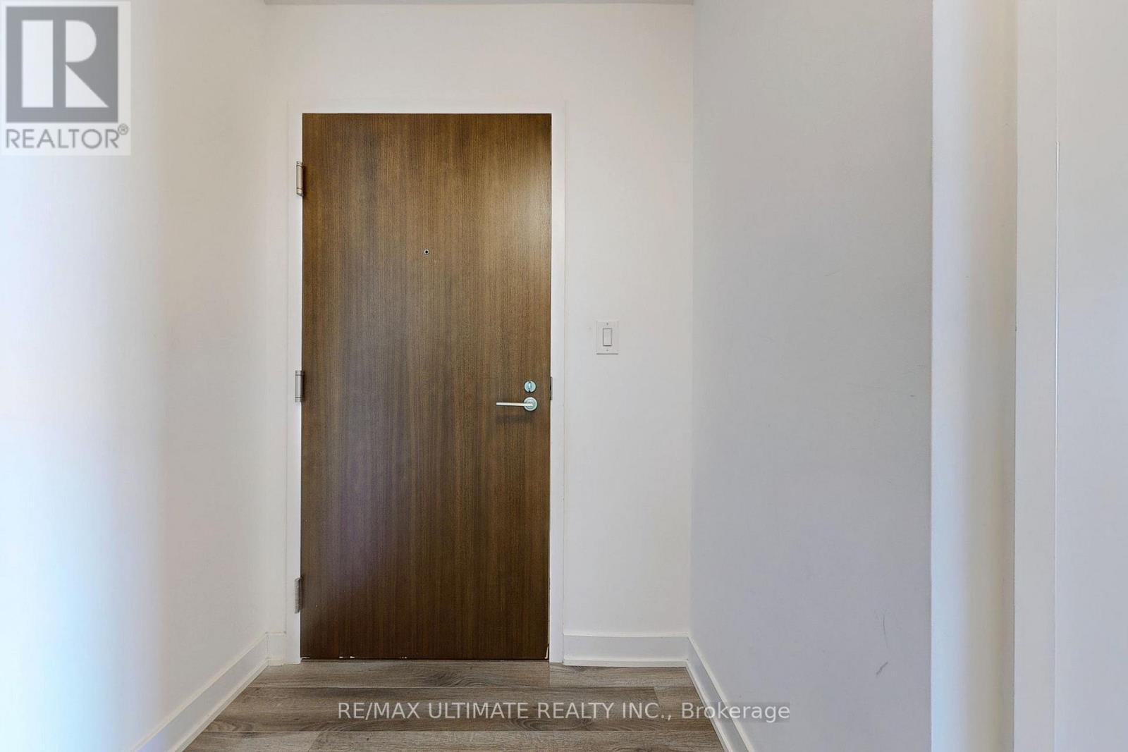 705 - 160 Flemington Road, Toronto, Ontario  M6A 0A9 - Photo 10 - W12436188