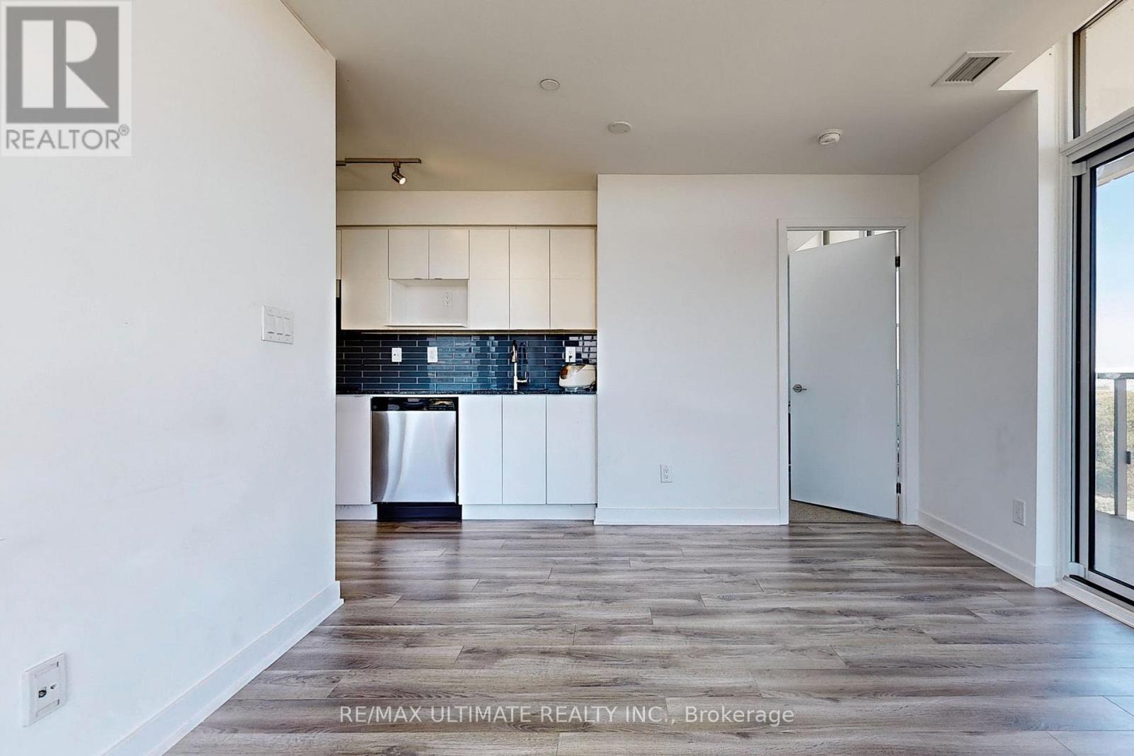 705 - 160 Flemington Road, Toronto, Ontario  M6A 0A9 - Photo 14 - W12436188