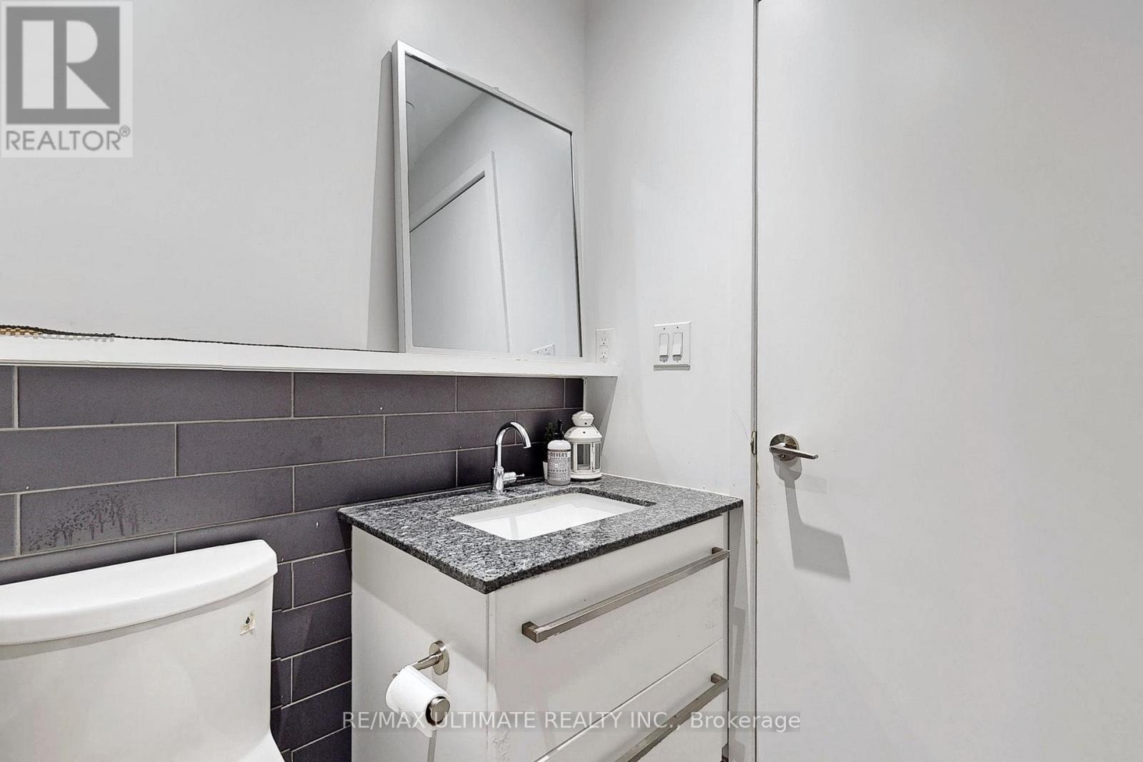 705 - 160 Flemington Road, Toronto, Ontario  M6A 0A9 - Photo 21 - W12436188