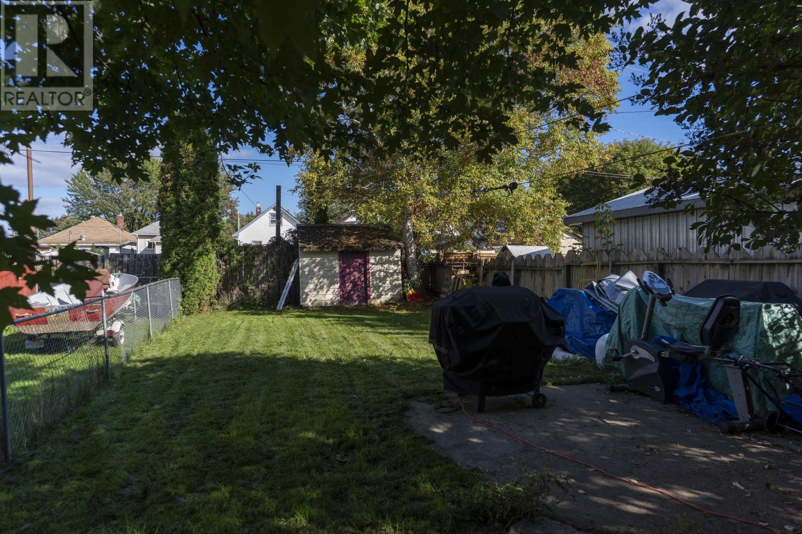 816 Mcmillan St, Thunder Bay, Ontario  P7C 3M1 - Photo 32 - TB253034