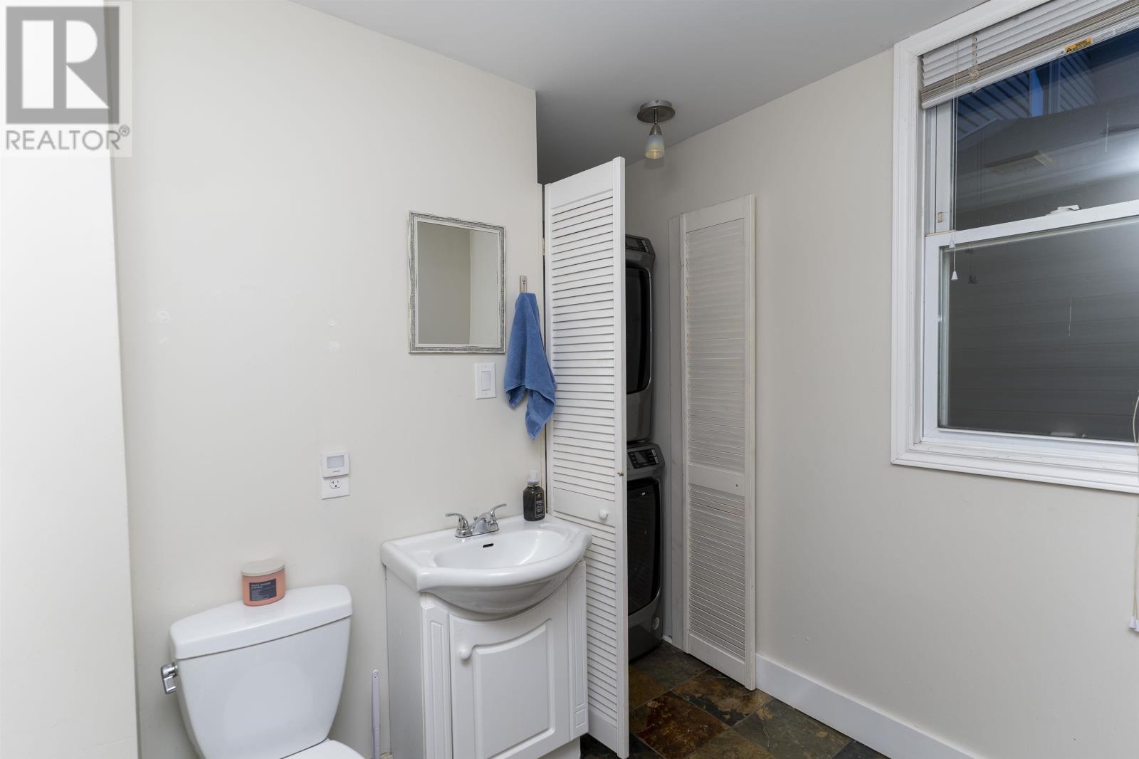 816 Mcmillan St, Thunder Bay, Ontario  P7C 3M1 - Photo 20 - TB253034