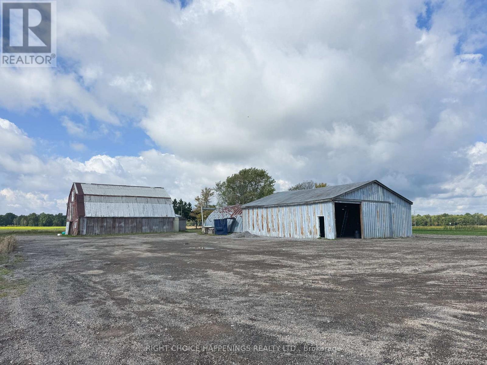 1937 Brookfield Road, Port Colborne (Bethel), Ontario  L3K 5V3 - Photo 17 - X12436246