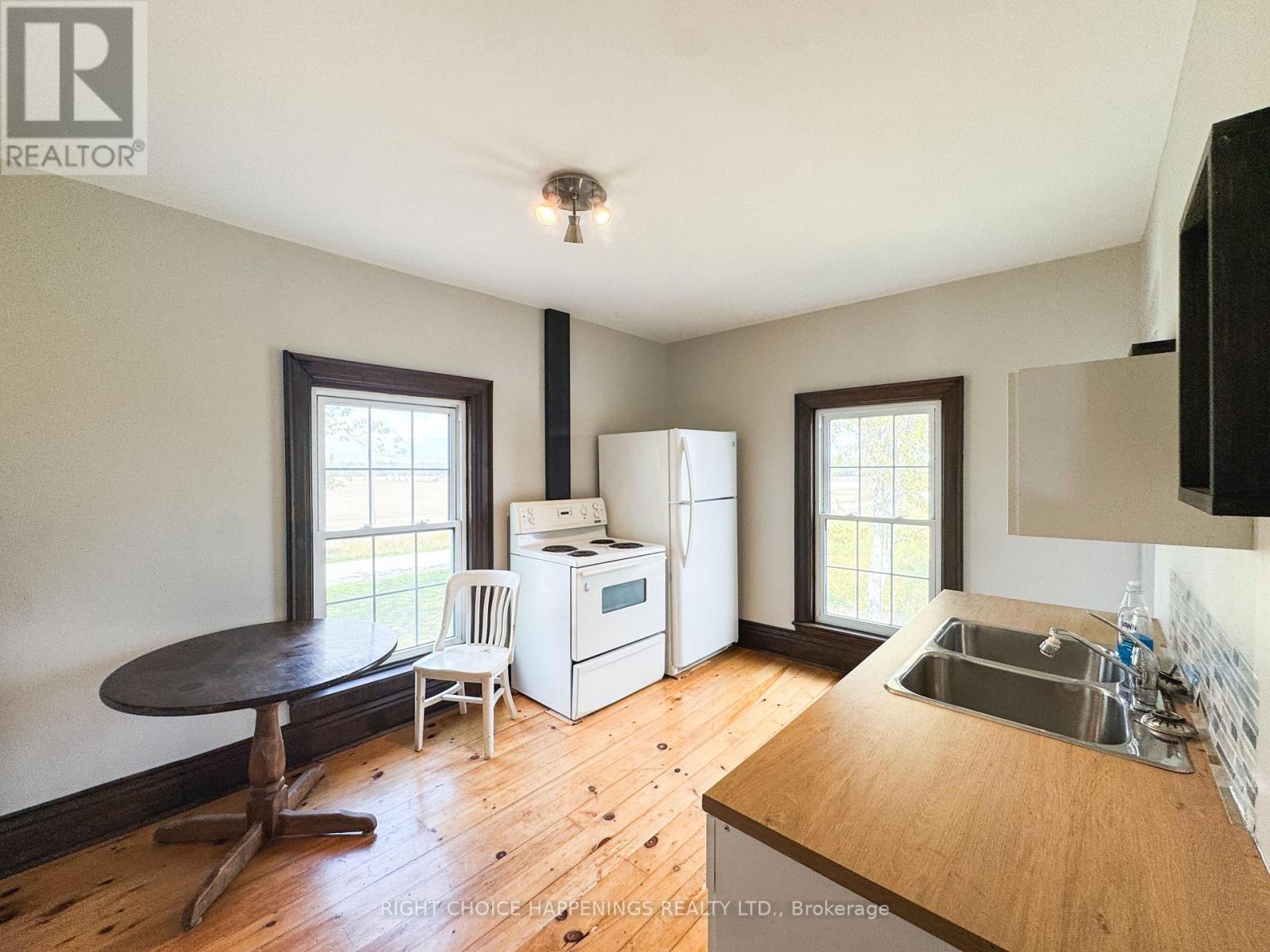 1937 Brookfield Road, Port Colborne (Bethel), Ontario  L3K 5V3 - Photo 9 - X12436246