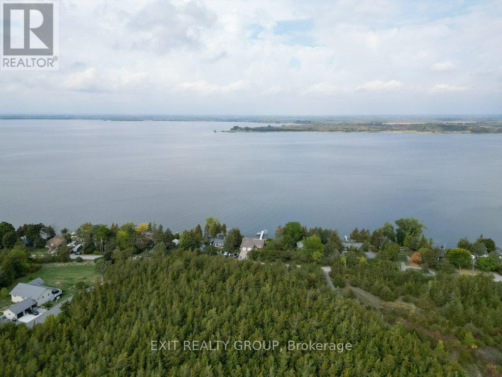 1774 North Big Island Road, Prince Edward County (Sophiasburg Ward), Ontario  K0K 1W0 - Photo 13 - X12436196