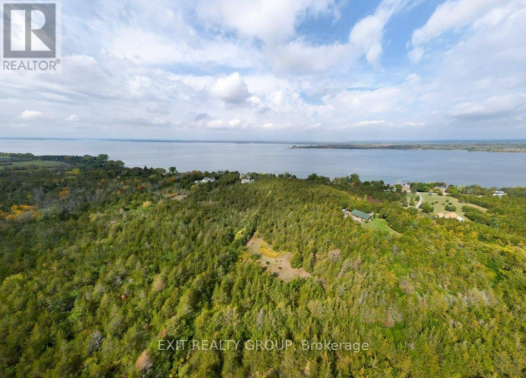 1774 North Big Island Road, Prince Edward County (Sophiasburg Ward), Ontario  K0K 1W0 - Photo 10 - X12436196