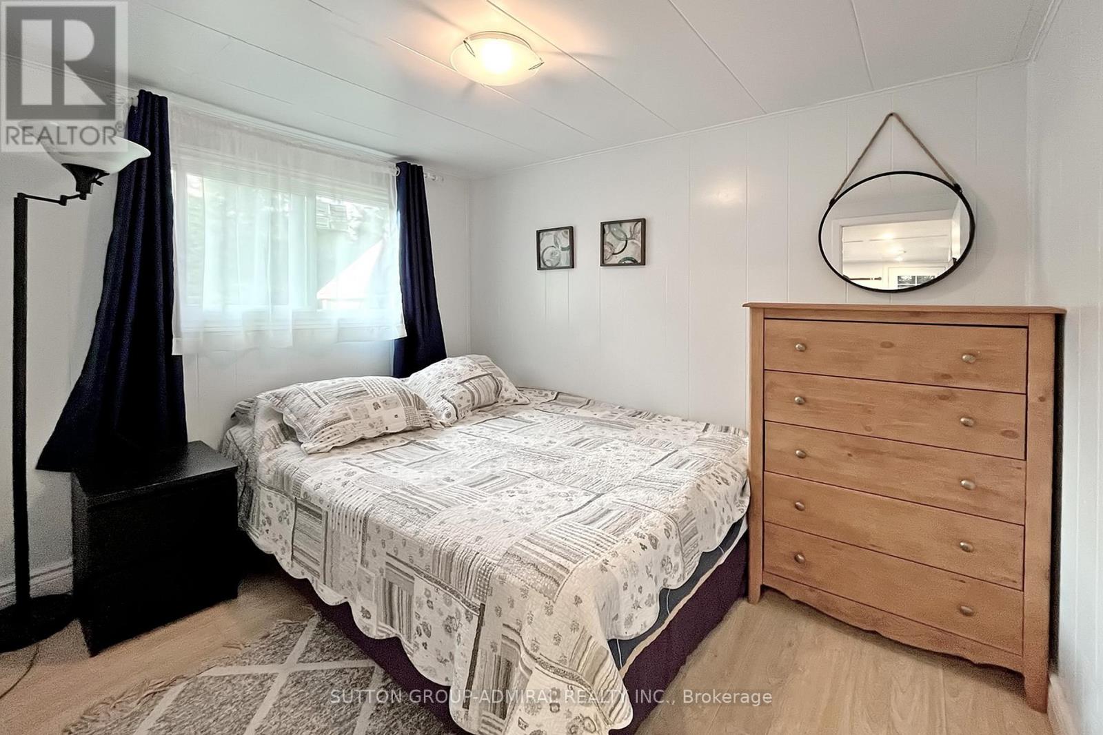 477 Balsam Chutes Road, Huntsville, Ontario  P0B 1L0 - Photo 17 - X12436138