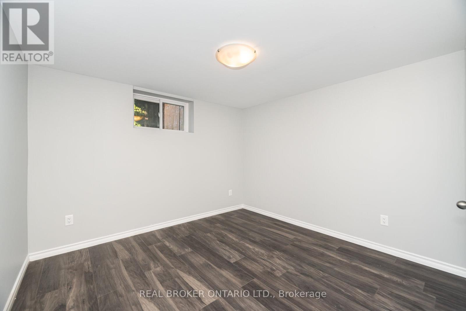 66 Gainsborough Road, Hamilton, Ontario  L8E 1E1 - Photo 33 - X12436140