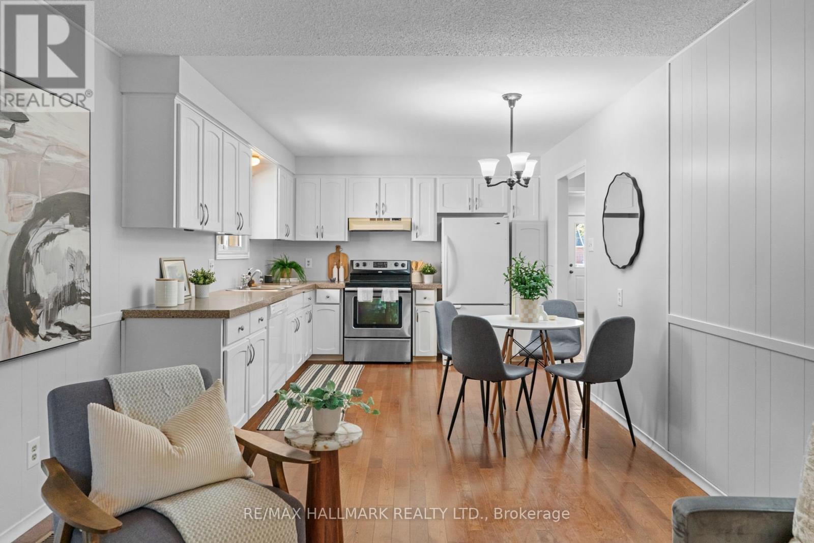 6 Youngman Drive, Guelph (Kortright West), Ontario  N1G 4H2 - Photo 20 - X12436172