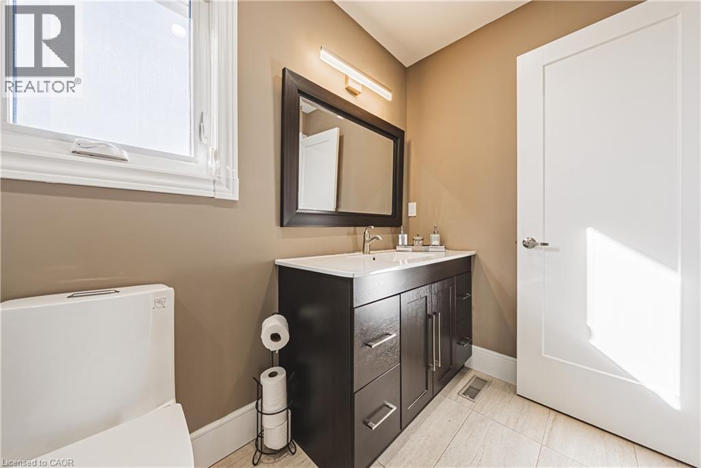103 Broughton Avenue, Hamilton, Ontario  L8W 3S7 - Photo 23 - 40775216