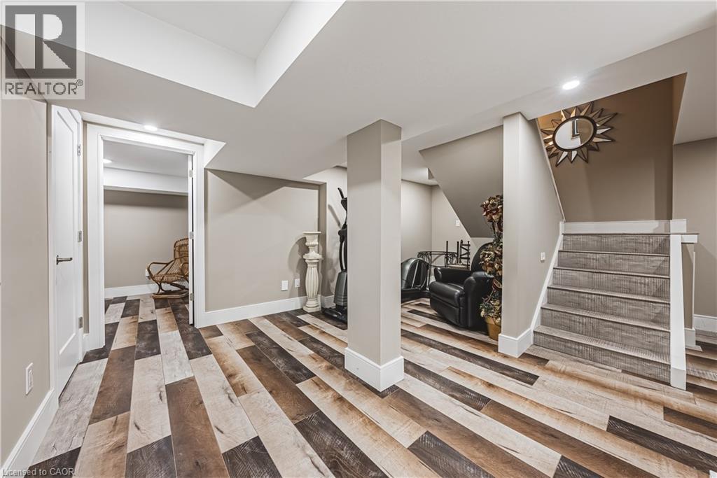103 Broughton Avenue, Hamilton, Ontario  L8W 3S7 - Photo 36 - 40775216