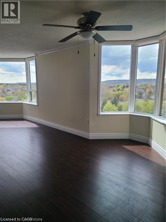 1270 Maple Crossing Boulevard Unit# 914, Burlington, Ontario  L7S 2J3 - Photo 22 - 40775209