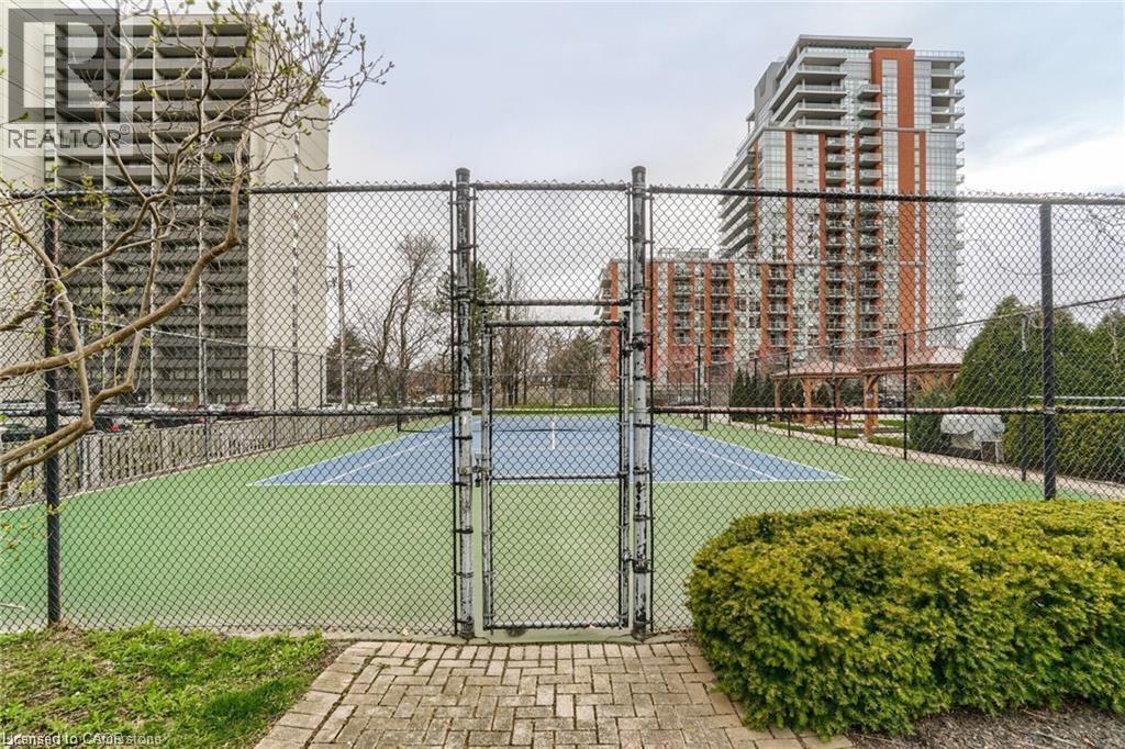 1270 Maple Crossing Boulevard Unit# 914, Burlington, Ontario  L7S 2J3 - Photo 4 - 40775209