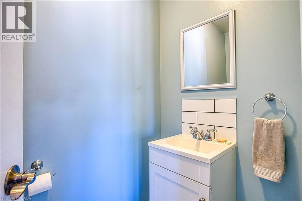 112 Arthur Street, St. Catharines, Ontario  L2M 1H7 - Photo 8 - 40775049