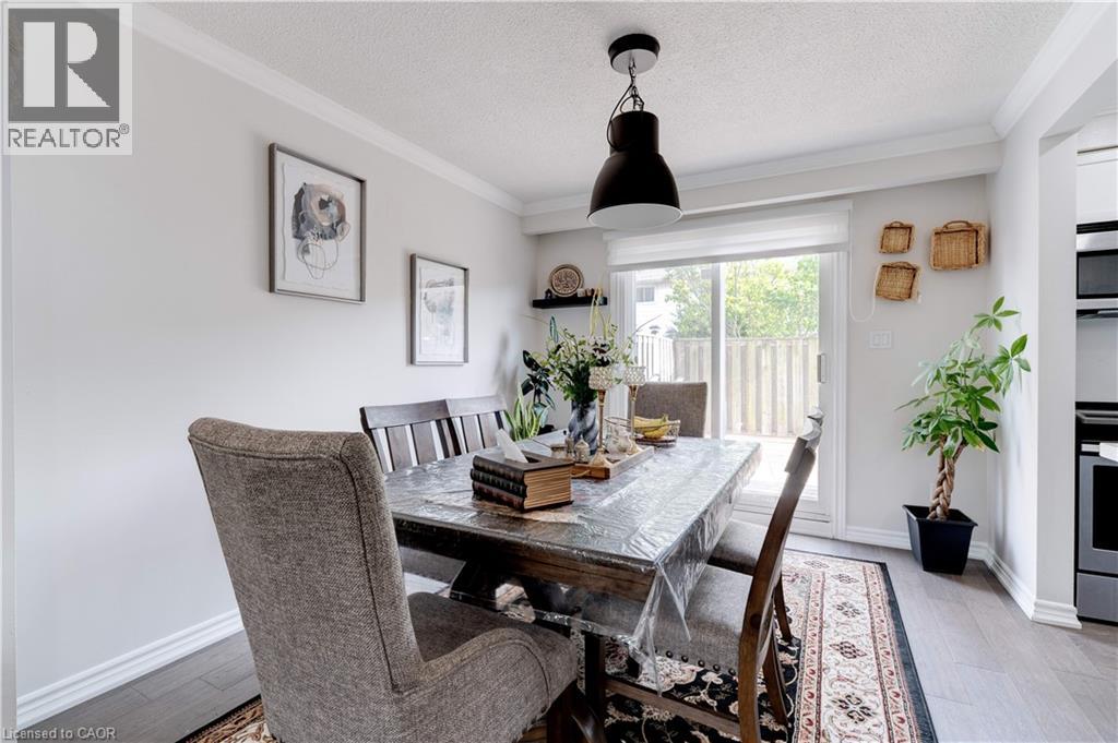 5475 Lakeshore Road Unit# 19, Burlington, Ontario  L7L 1E1 - Photo 6 - 40774811
