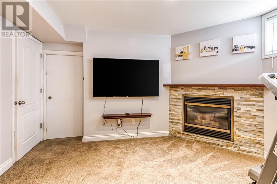1126 Lakeshore Drive, Greater Sudbury, Ontario  P3B 1E4 - Photo 14 - 2124997