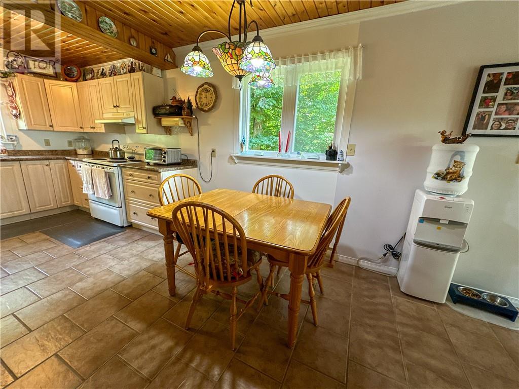 700 Ice Lake Drive, Manitoulin Island, Ontario  P0P 1H0 - Photo 16 - 2124978