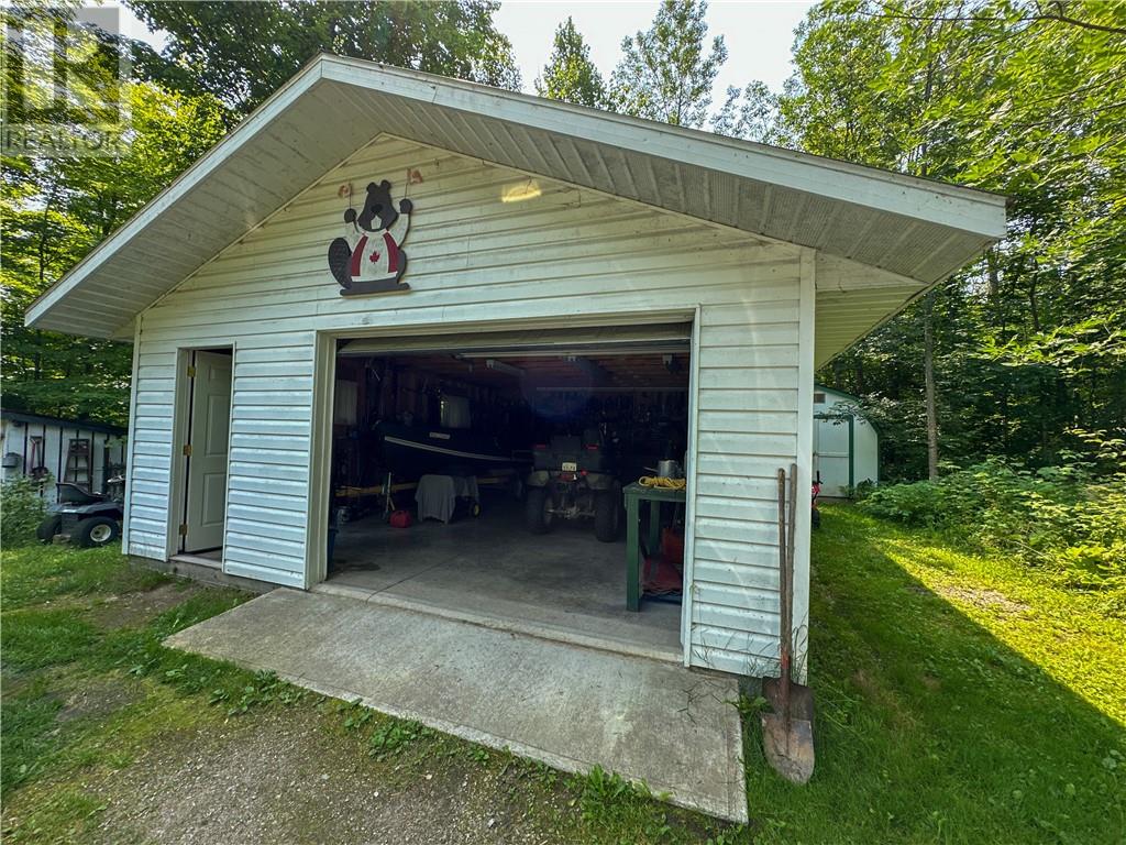 700 Ice Lake Drive, Manitoulin Island, Ontario  P0P 1H0 - Photo 33 - 2124978